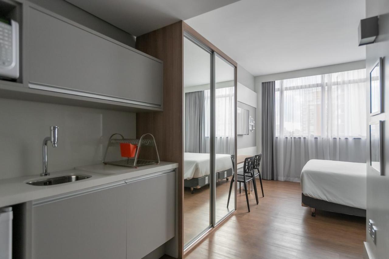 Studio Premium Batel Hsb009 Apartment Curitiba Luaran gambar